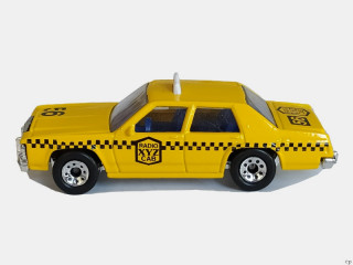 FORD LTD TAXI