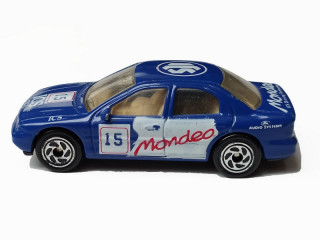 Ford Mondeo Ghia