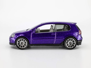 /Volkswagen/ Golf V GTI