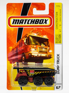 DUMP TRUCK