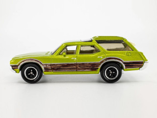 Oldsmobile Vista Cruiser - 1971