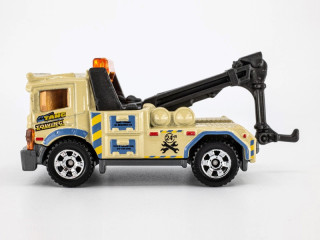 Urban Tow Truck