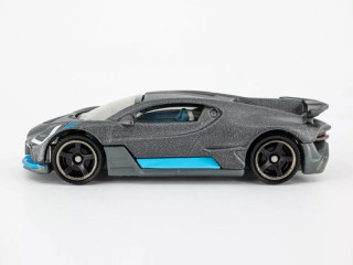 2018 Buggati Divo