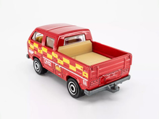 2020 > 9 Pack/Set > VW Transporter Crew Cab (red)