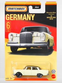 Mercedes-Benz 220SE