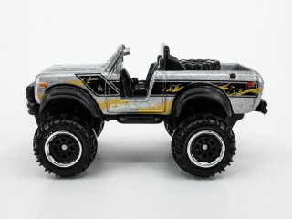 International Scout 4x4