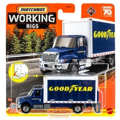 International MV Box Truck